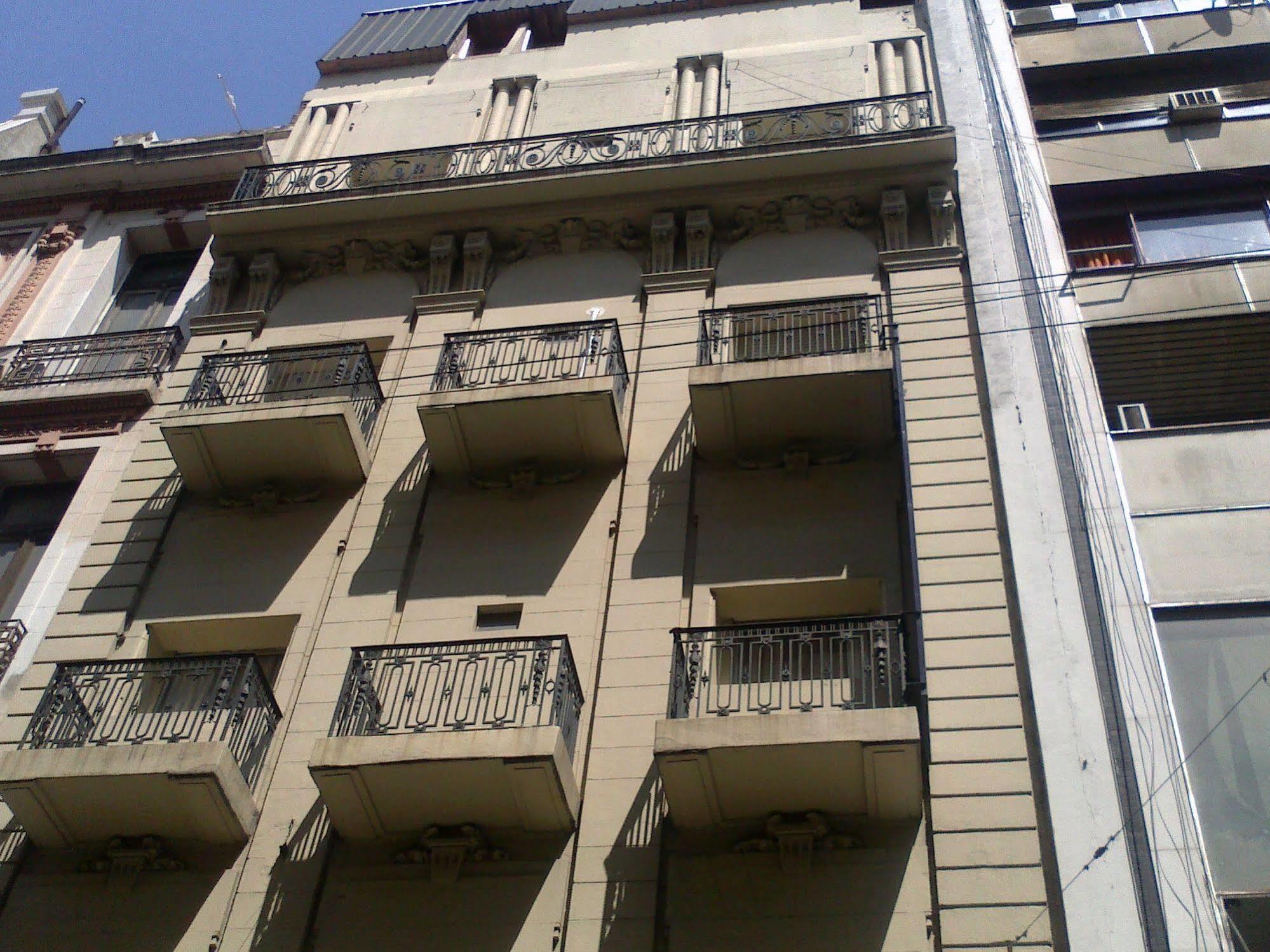 Hotel El Cabildo Buenos Aires Exterior photo